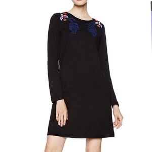 Desigual Black Cotton Embroidered Dress [5085]